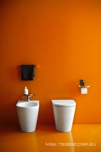 Унитаз напольный, пристенный 370х560мм, монтаж со скрытым в стене бачком, (без сидения арт.8.9133.3.000.0), крепёж в компл., LCC,  ZZ Laufen Kartell by laufen 8.2333.7.400.000.1