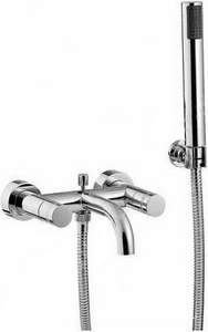 Смеситель для ванны, (лейка, шланг, кронштейн д/лейки в компл.), (цв. хром) X-Changle xr ZZ 3M X-Changle XR 7200XR CC