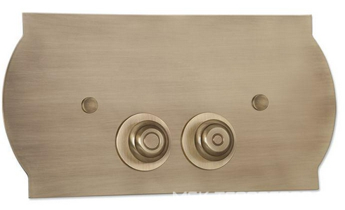 Клавиша смыва 3/6л. установка со смещением вправо 14мм, монтажной с рамой Geberit арт. 111.300.00.5, (металл цв.бронза), Tiffany ZZ Tiffany Универсал TW300.2br