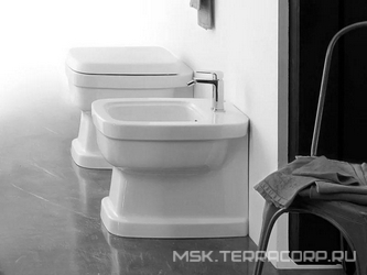 Унитаз пристенный 54х37хh41,5см, установка со скрытым бачком смыва, без сиденья, и креплен.к полу, (цв. белый)  ZZ Simas Evolution EVO01