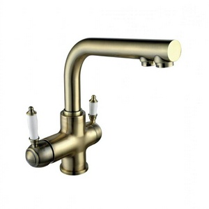 Смеситель для кухни с подключением к фильтру с питьевой водой, цв.бронза ZZ Lemark Villa LM4861B