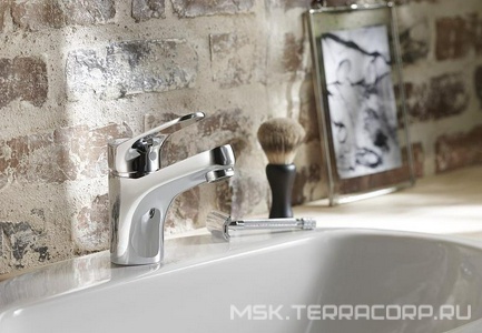 Смеситель для раковины, гибкая подводка, донный клапан в компл. Jacob Delafon Brive E75760-CP