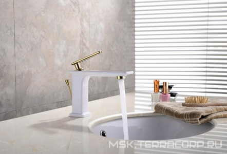 Смеситель для умывальника "MISTA", с донным клапаном, цв. белый/золото ZZ Lemark Mista LM6406WG