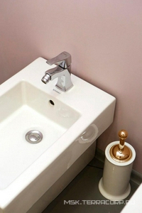 Ёрш напольный (цв. латунь / колба керамика),  KL Devon & Devon New York NY120OT