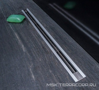 Дренажный канал 750мм, готовый компл, сифон d50 выход вбок, сухой/гидро затвор, ножки, дизайн-вставка нерж.сталь, в компл., Slim ZZ Pestan Confluo Slim Line 13100034NEW