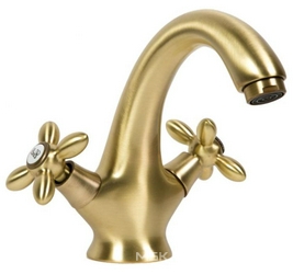 Смеситель Agger Retro A1902188 для раковины| 18x15x14