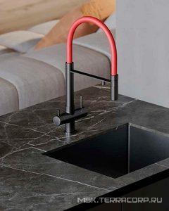 Смеситель для кухни Omoikiri Kanto PVD-GM с гибким изливом, цв красный, ZZ Omoikiri kanto 4994013