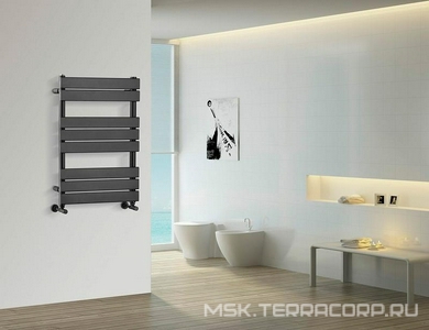 Полотенцесушитель водяной 500*800 мм, П8, фитинги в комплекте, цв.черный ZZ Boheme Venturo 720-B
