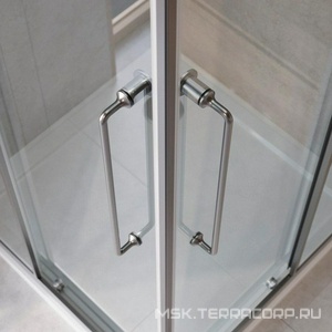 Душевой уголок 900х900хh2000мм, квадратн., 2 сдвижные дверцы с 2-мя неподв. сегм. (стекло прозрачное 8 мм, фурнит.цв.оружейная сталь), Relax ZZ Cezares relax RELAX-304-A-2-90-C-GM